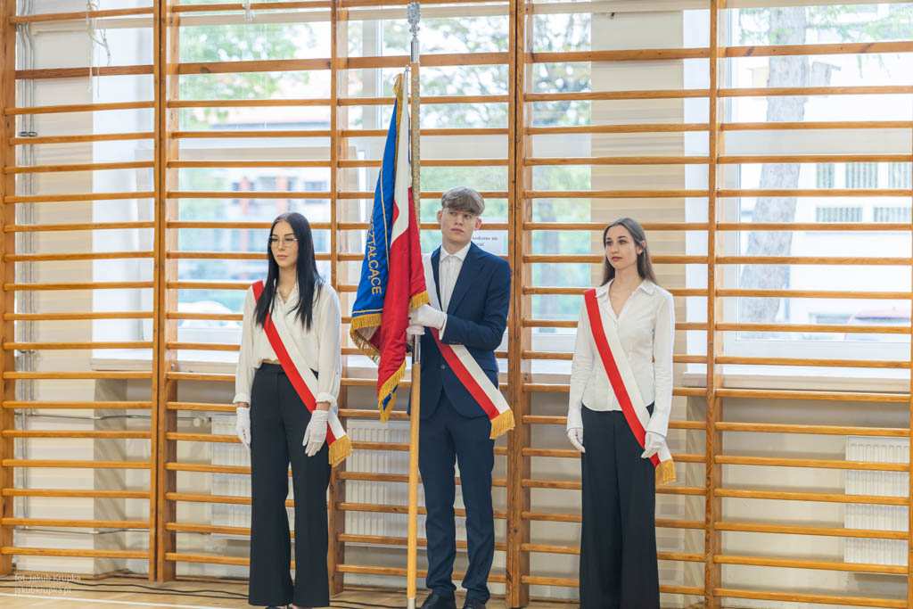 Pożegnanie maturzystów