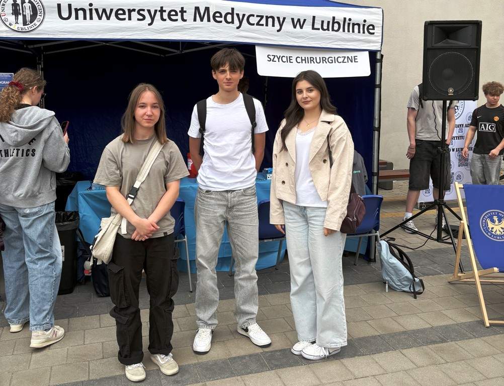 LICEALNE SIMCHALLENGE