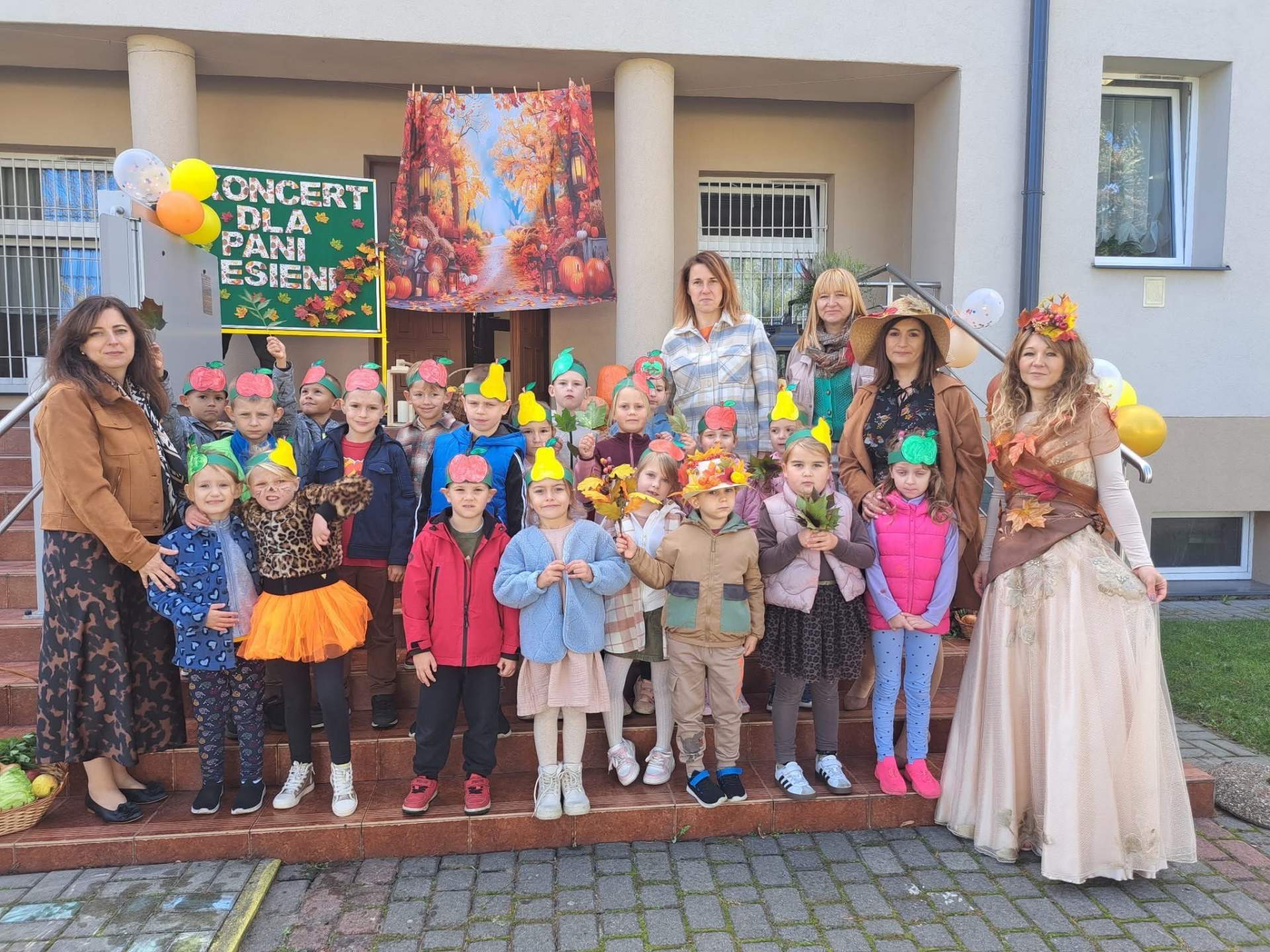 [SZKOLNE WIEŚCI] Przedszkolaki powitały jesień w Lubartowie