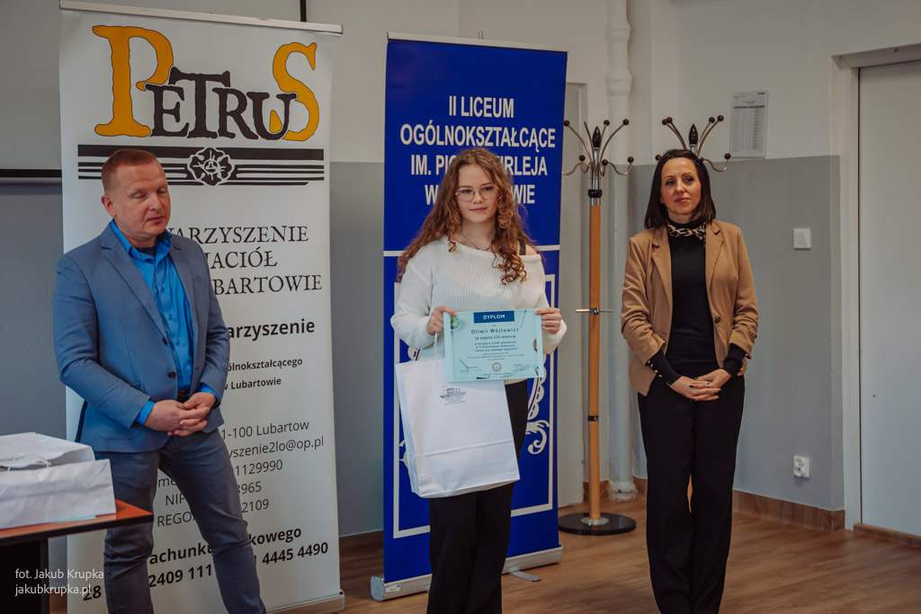TEMAT DLA MŁODEGO REPORTERA