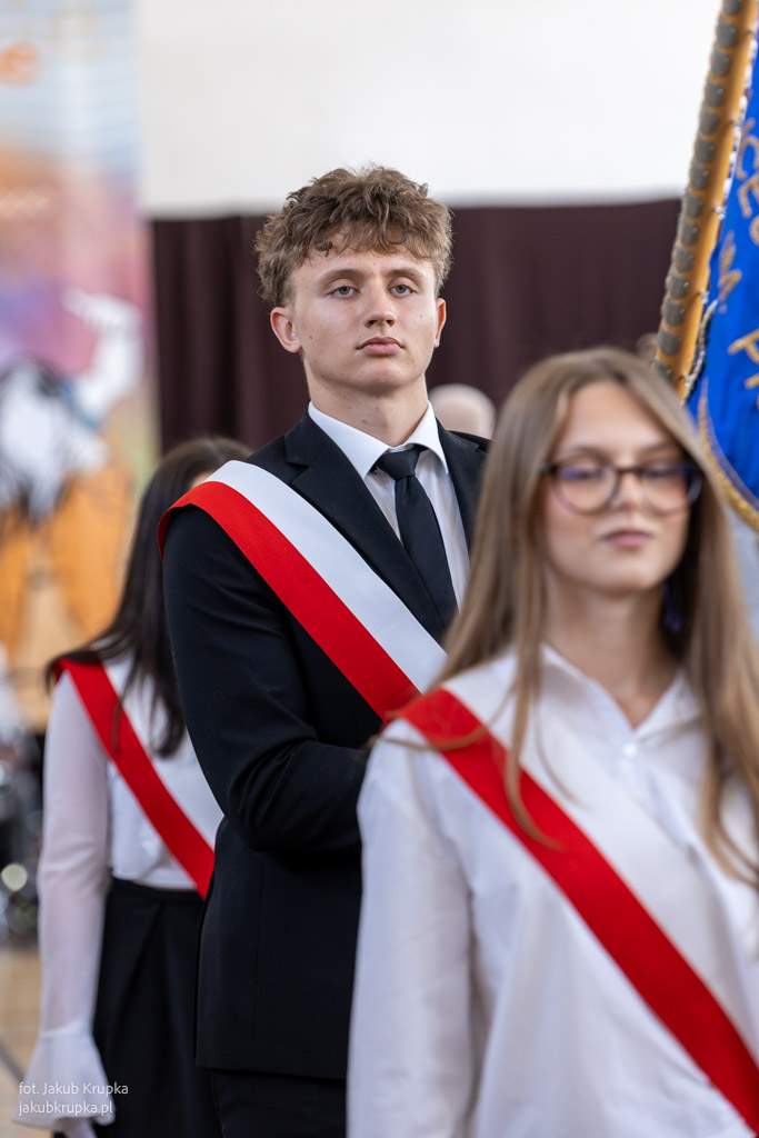 uroczyste zakończenie roku szkolnego w II LO