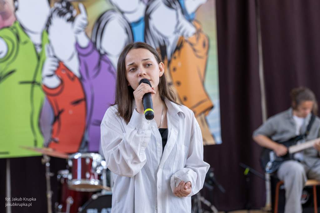 uroczyste zakończenie roku szkolnego w II LO