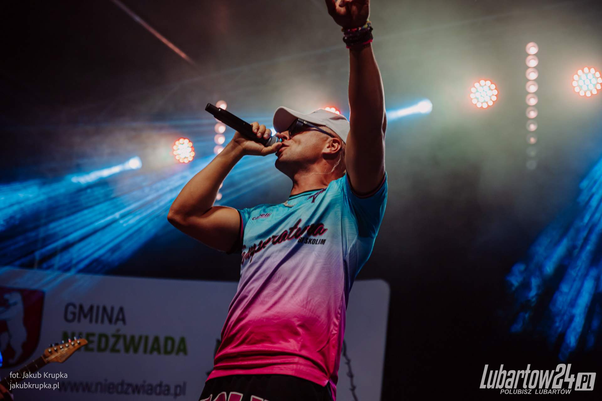 Koncerty dożynkowe w Niedźwiadzie