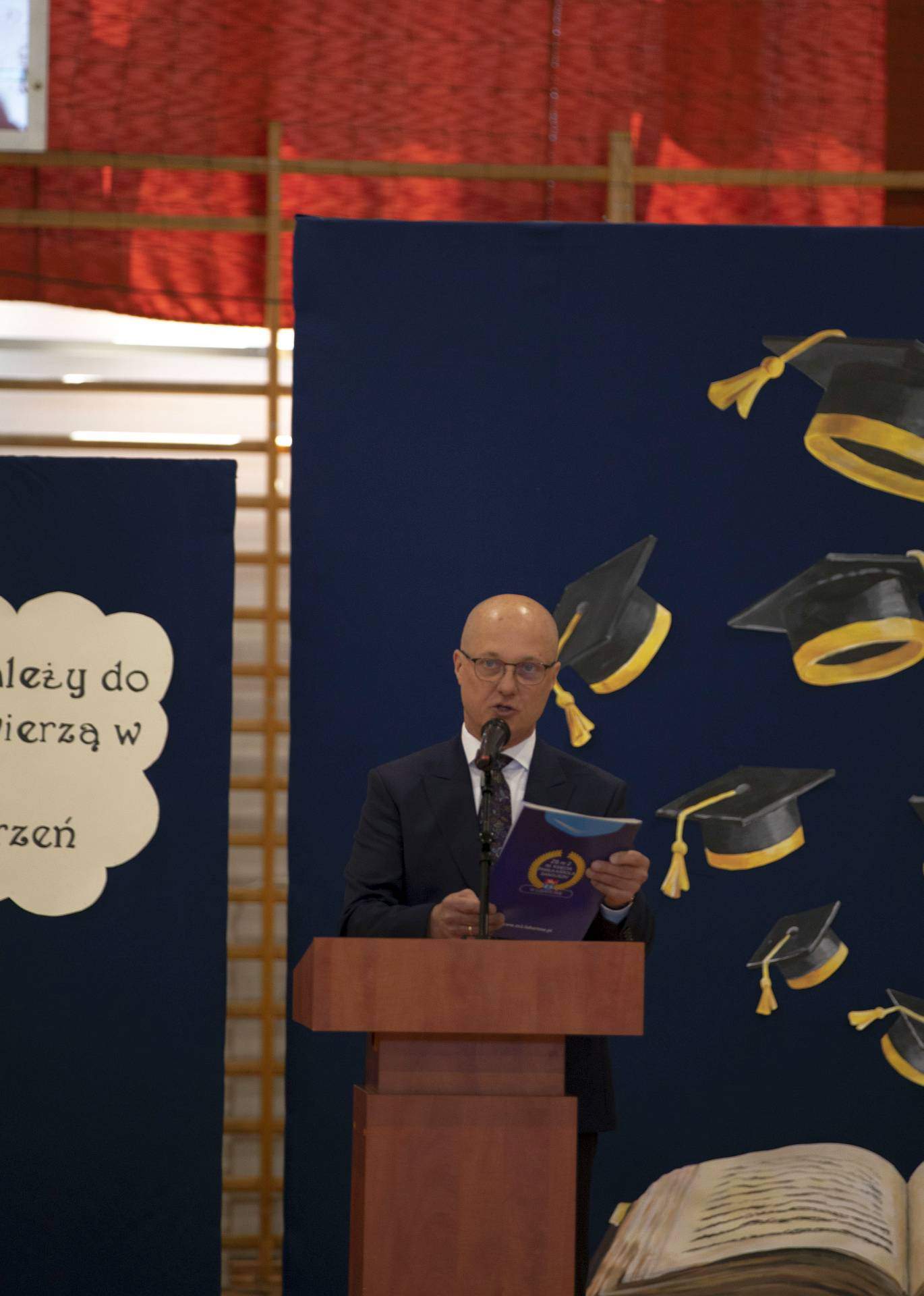 usłyszeli ostatni dzwonek