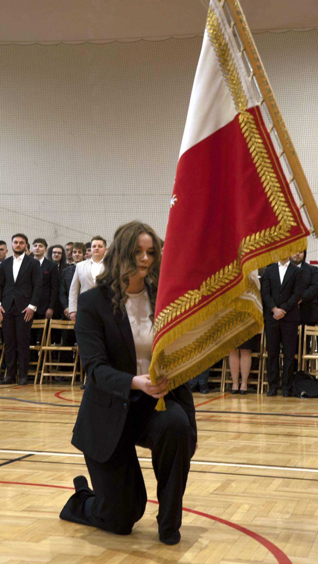 usłyszeli ostatni dzwonek