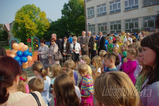 Jedynka otworzyła plac dla uczniów