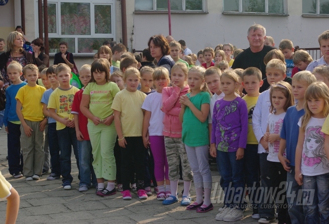 Jedynka otworzyła plac dla uczniów