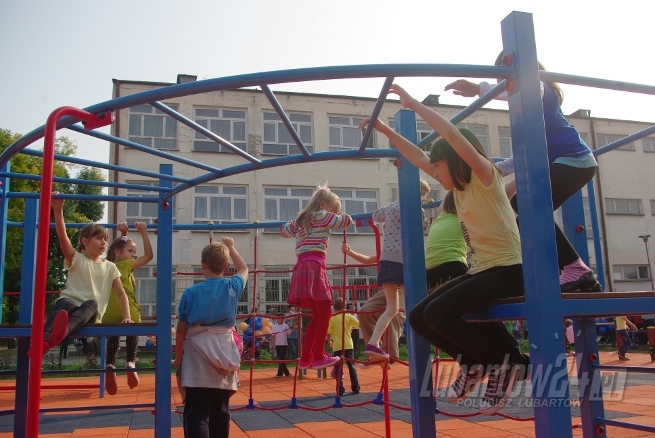 Jedynka otworzyła plac dla uczniów