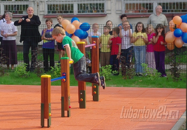 Jedynka otworzyła plac dla uczniów