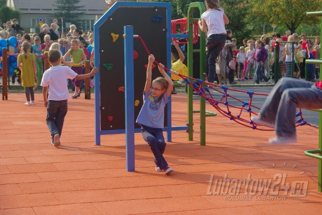Jedynka otworzyła plac dla uczniów