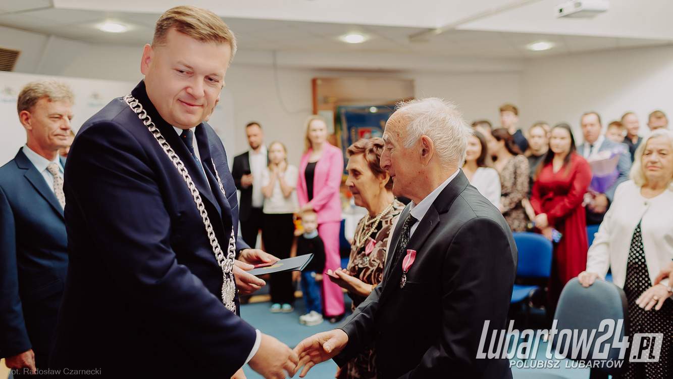 medale za długoletnie pożycie małżeńskie