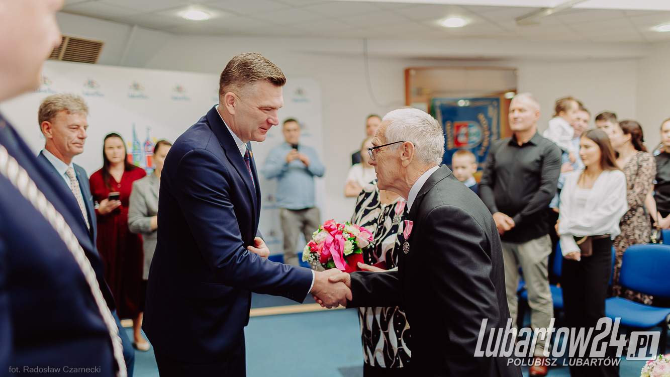medale za długoletnie pożycie małżeńskie