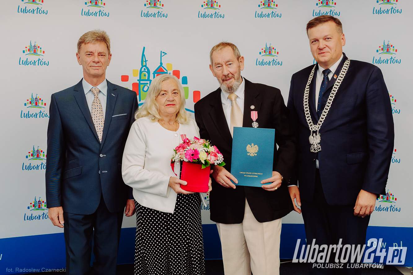 medale za długoletnie pożycie małżeńskie