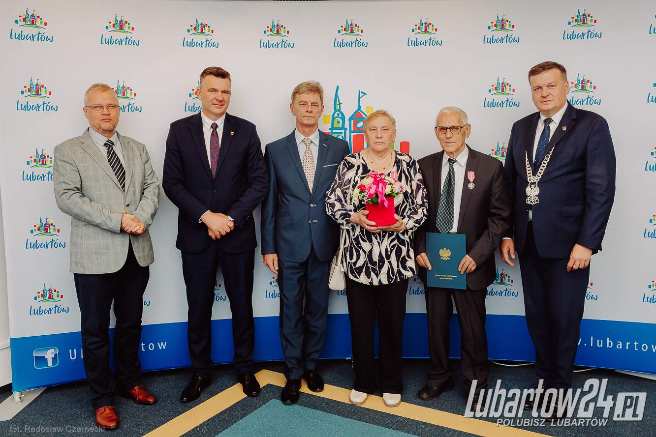 medale za długoletnie pożycie małżeńskie
