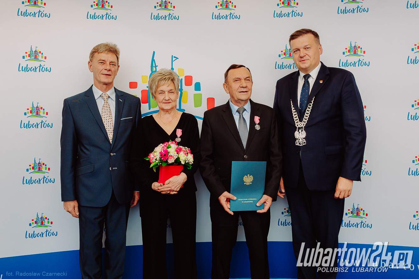 medale za długoletnie pożycie małżeńskie