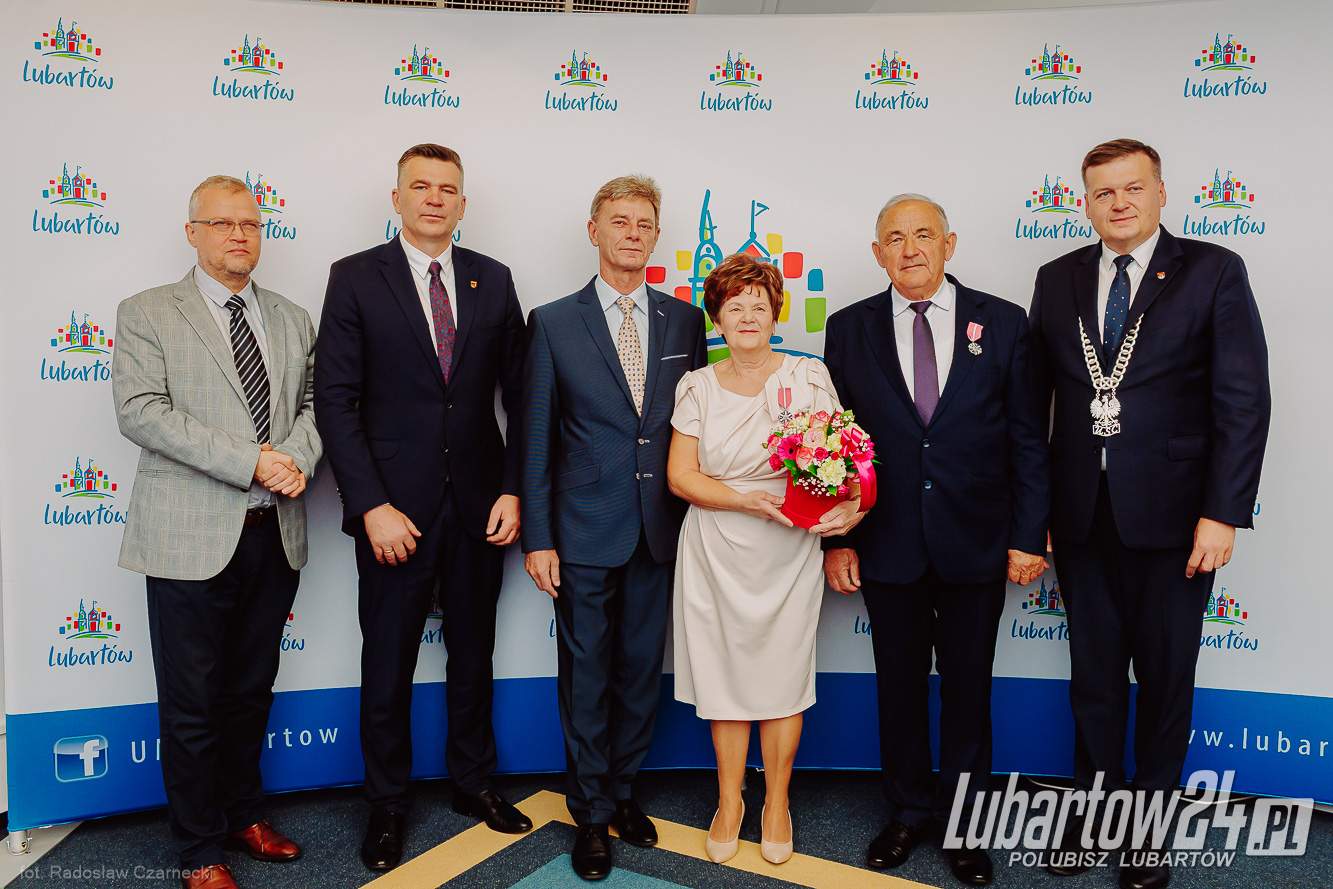 medale za długoletnie pożycie małżeńskie