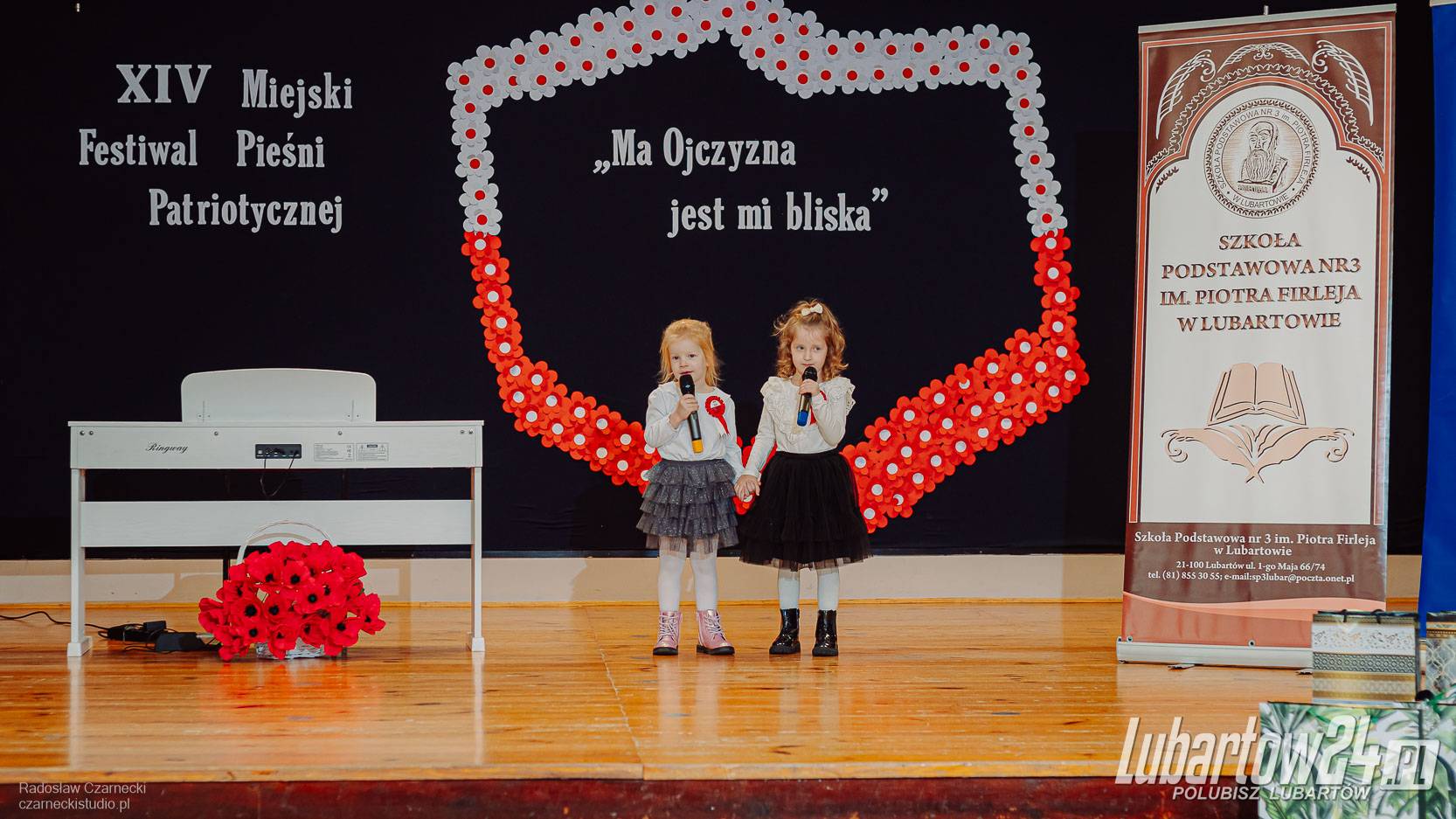Młodzi patrioci na scenie