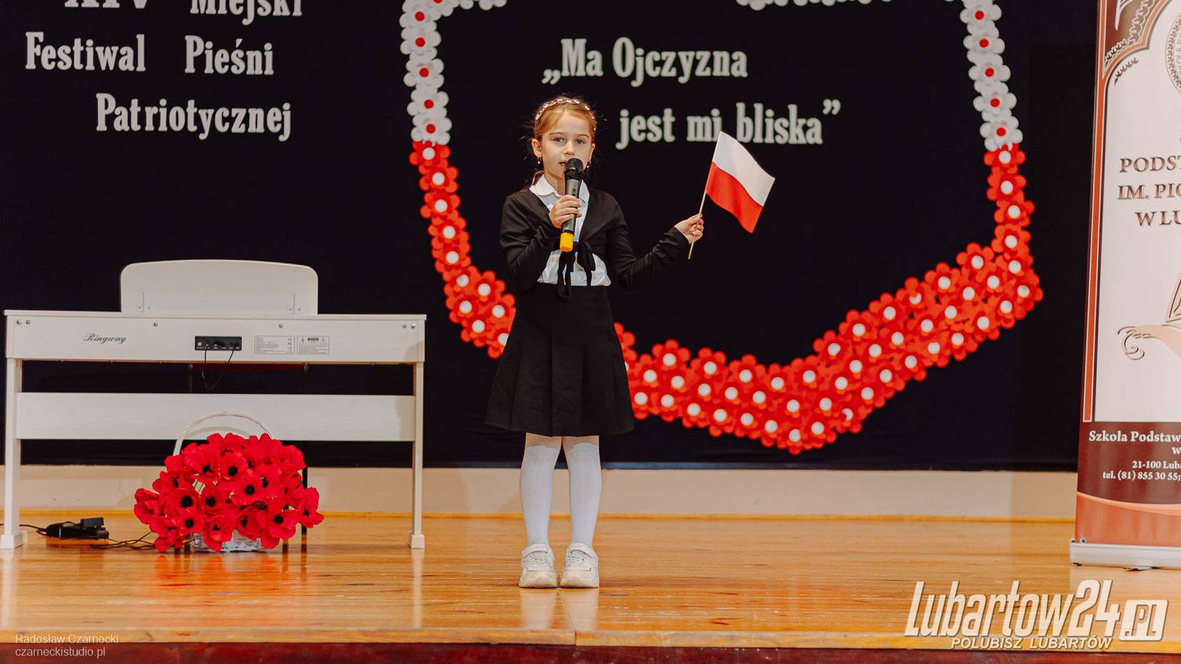 Młodzi patrioci na scenie
