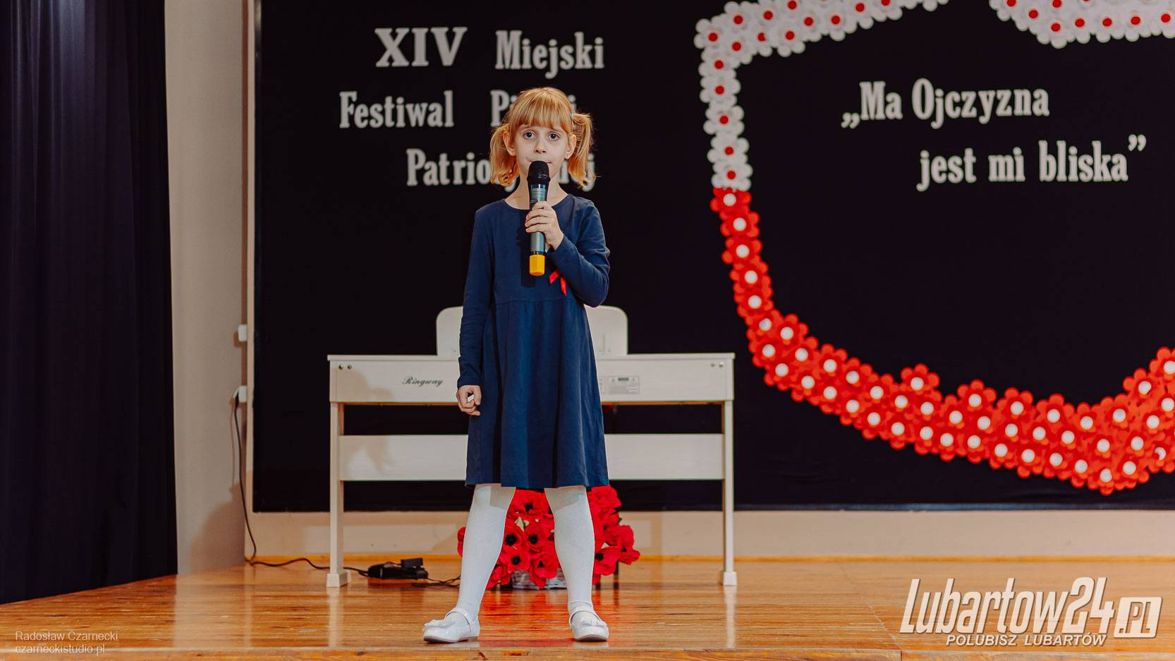 Młodzi patrioci na scenie