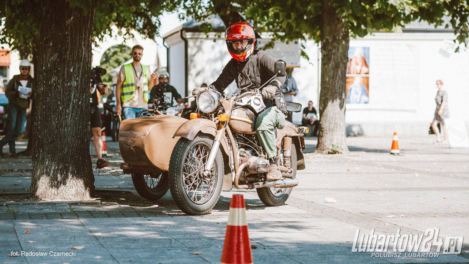X Motozłaz