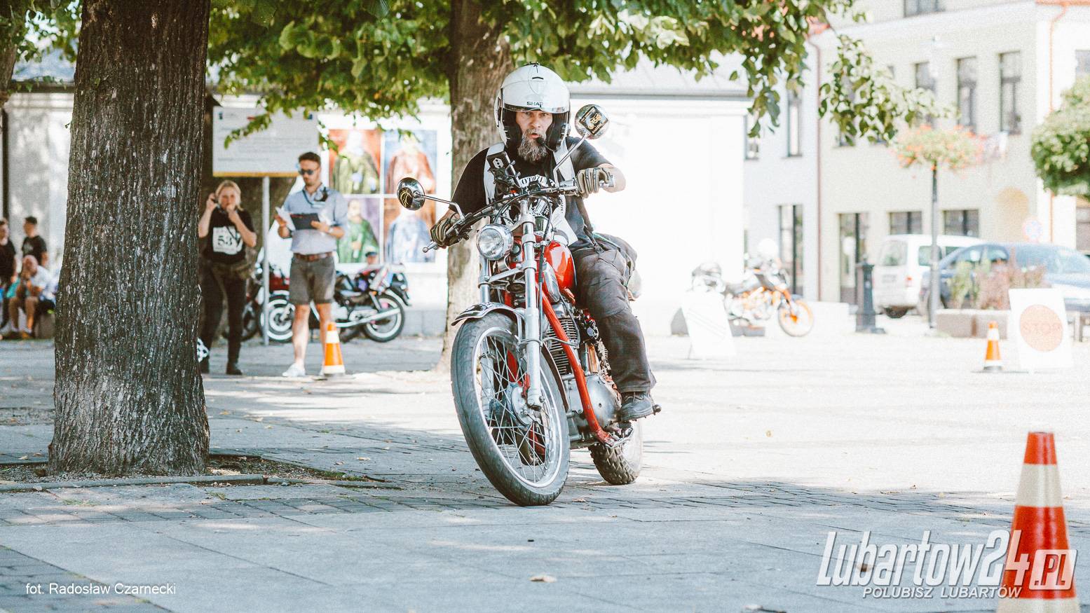 X Motozłaz