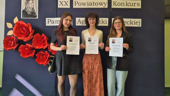 II LO na podium w Konkursie Pamięci Agnieszki Osieckiej