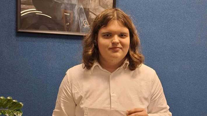 Uczeń I LO w Lubartowie z indeksem na studia
