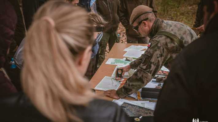 Wiedza i praktyka. Żołnierze 2 LBOT szkolą urzędników