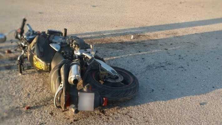 Ranny motocyklista trafił do szpitala. Wypadek w gminie Abramów