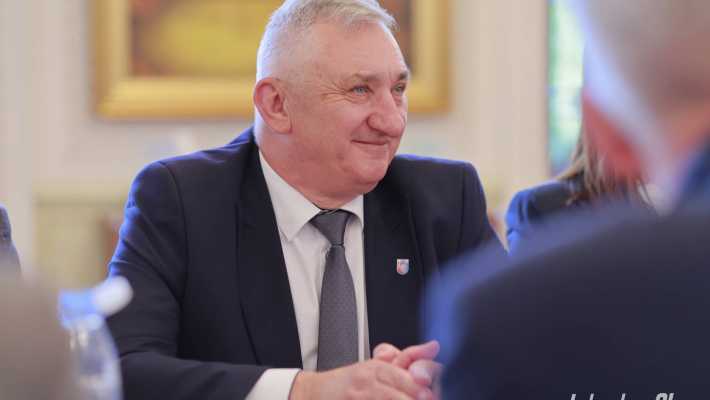 Janusz Podleśny nowym burmistrzem Kamionki. Wygrał w pierwszej turze o włos