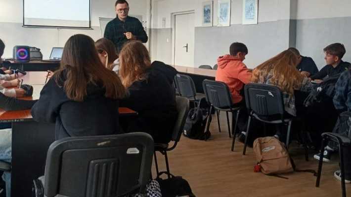 W II LO przeciwko agresji i przemocy rówieśniczej