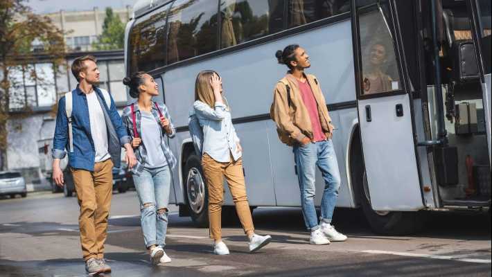 Leasing autobusu - kiedy to się opłaca i kto może skorzystać?