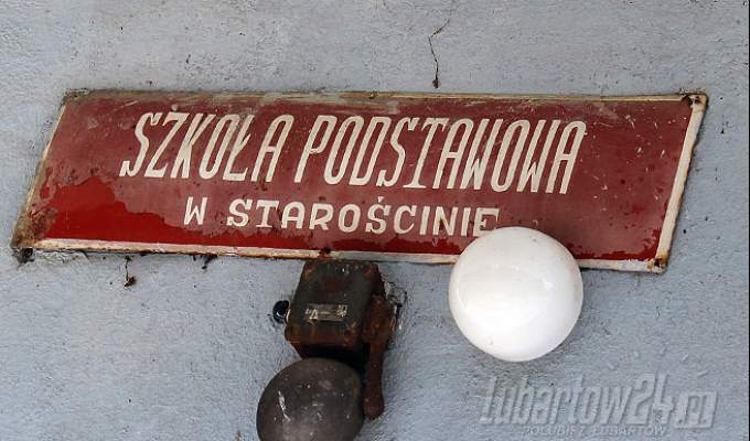 Gmina Kamionka: Niepewny los szkoły w Starościnie