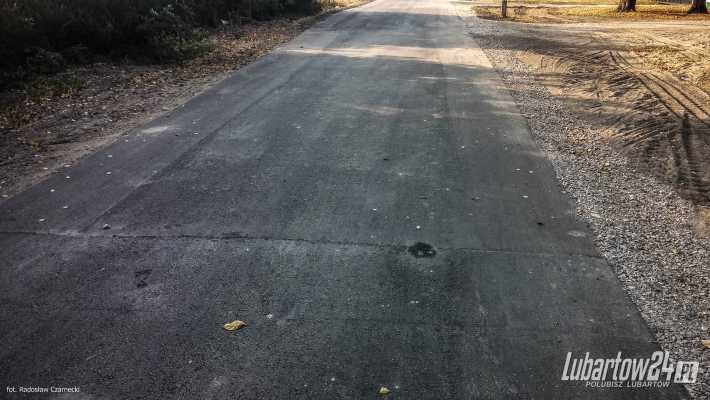 Pięć ofert na remont drogi powiatowej