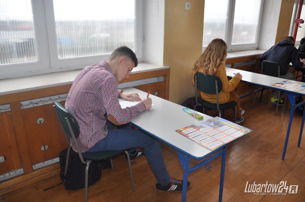 TURNIEJ WIEDZY POŻARNICZEJ W GMINIE NIEDŹWIADA