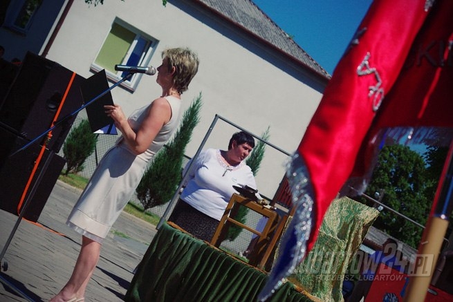 Nadanie imienia i sztandaru Szkole Podstawowej w Łucce