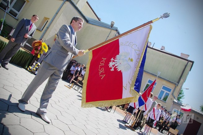 Nadanie imienia i sztandaru Szkole Podstawowej w Łucce