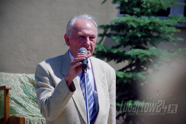 Nadanie imienia i sztandaru Szkole Podstawowej w Łucce