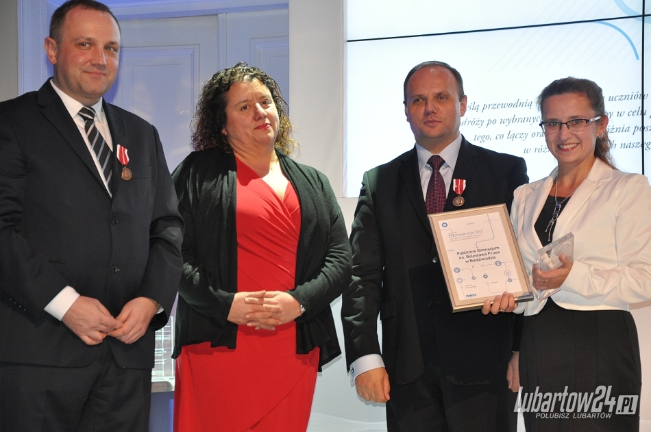 Gimnazjum w Niedźwiadzie po raz kolejny staje na podium