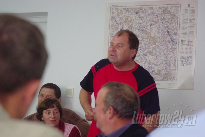 Sesja Rady Gminy w Niedźwiadzie, 8 września