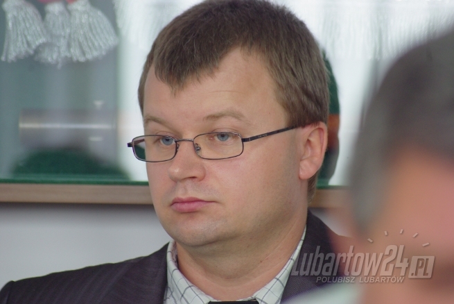 Sesja Rady Gminy w Niedźwiadzie, 8 września