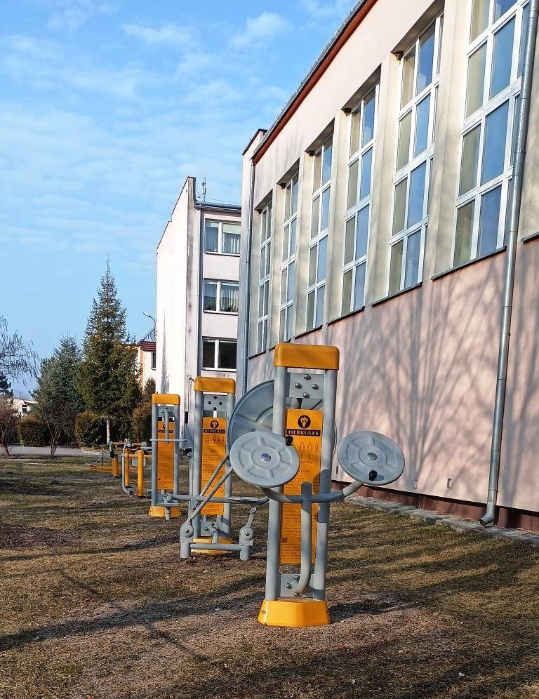 Siłownia pod chmurką dla mieszkańców DPS