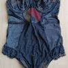 Czarne koronkowe body Esmara