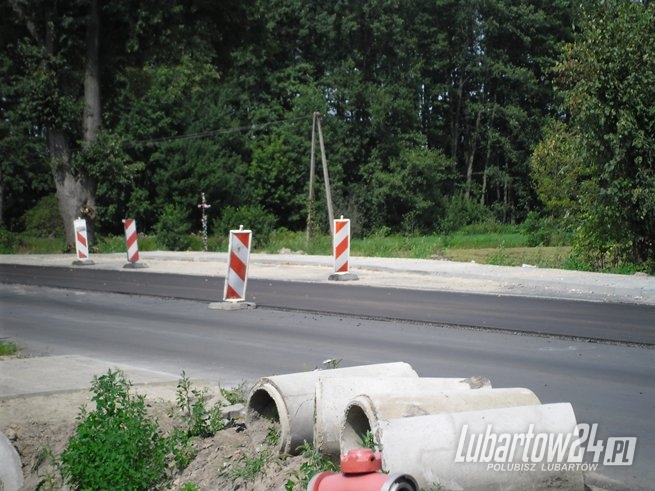 Prace przy przebudowie drogi Kamionka - Kozłówka