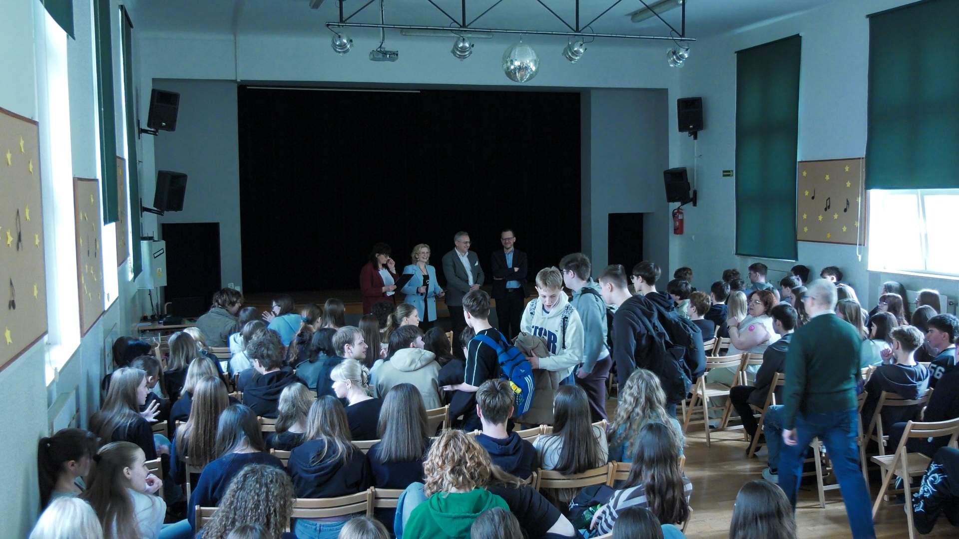 Od szkolnej ławki do świata nauki i medycyny