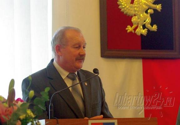 Starownik już po poselskim ślubowaniu