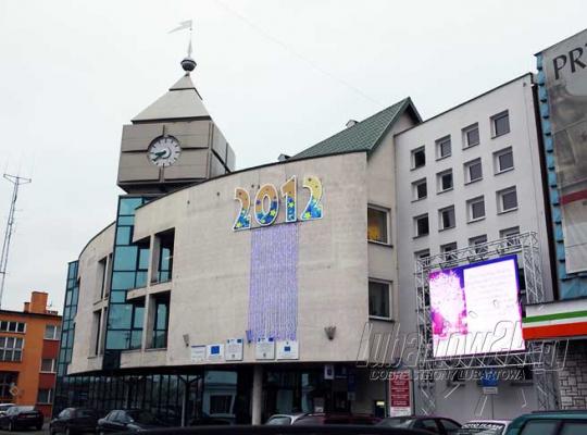 Telebim przy urzędzie miasta już działa