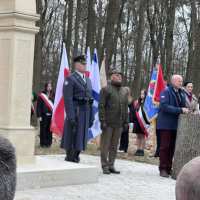 zdjęcie oddali hołd