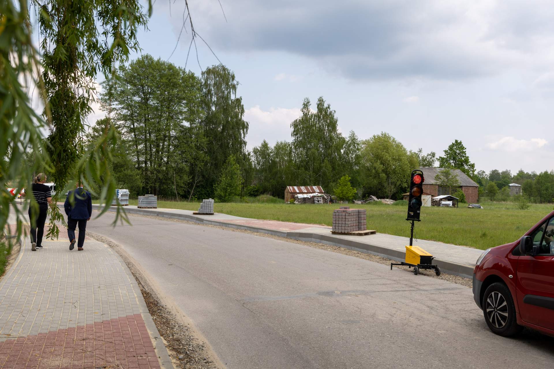 Trwa przebudowa drogi w Chlewiskach
