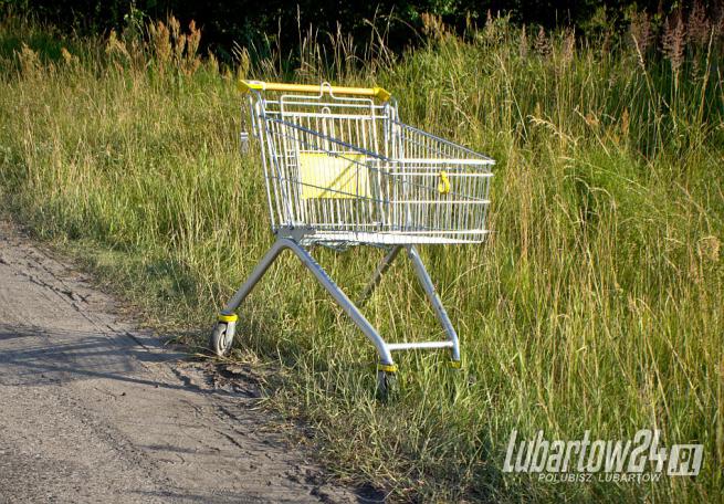 W dużych hipermarketach nie zawsze najtaniej